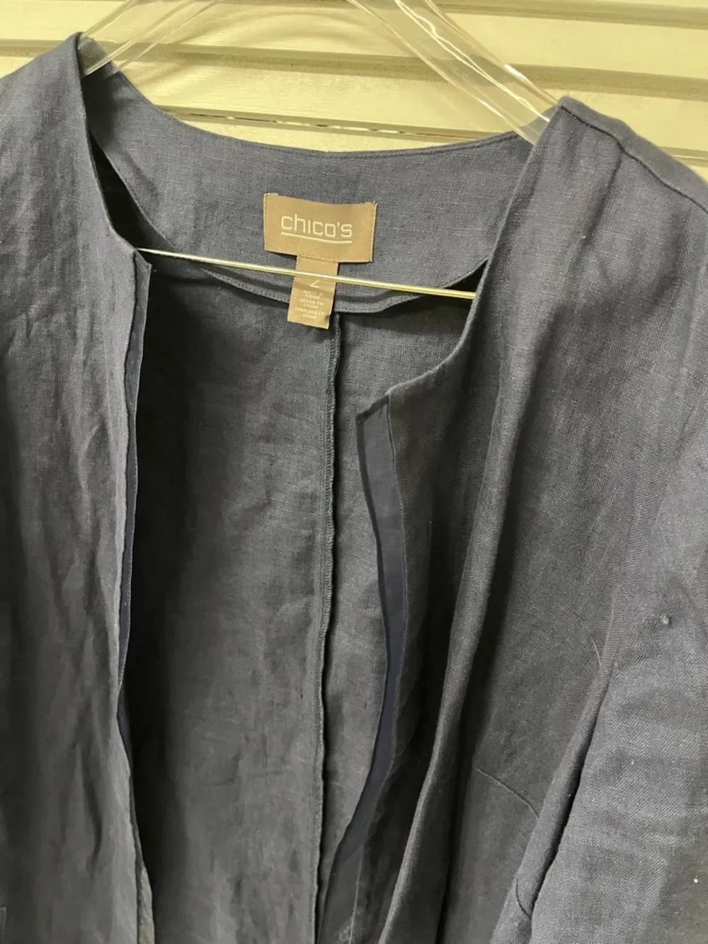 Chicos open front
